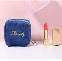 L-package Fashion Lipstick Case with Mirror Lip Balm Holder Portable Lipstick Bag for Outside Travel Cosmetic Pouch Beauty Lipstick Tubes Organizer Gift for Girl Ladies Women
