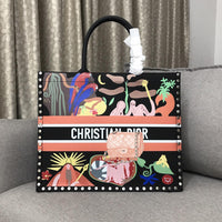 H-bag Dior BOOK TOTE BAG IN EMBROIDERED CANVAS 42x32x15cm