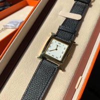 W-watch h.e.r.m.e.s Heure H watch, 21 x 21 mm White-lacquered steel watch, white-lacquered dial