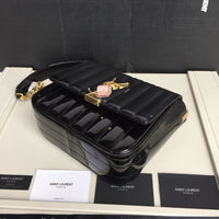 H-bag YSL handbag VICKY MEDIUM IN MATELASSÉ LAMBSKIN NO.80021 20.5-17-8cm