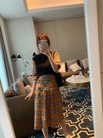D-clothing BurberryWomen's Japan high Waisted Pleated Cosplay Costumes Skirts + black T-shirt