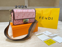 M-Handbag Baguette bag 22cm Retro Alligator Skin Pattern Female Small Handbags Short Strap Shoulder Bags Phone Purse Baguette Bag High Quality PU Leather