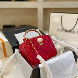 M-Handbag 19-15cm Small Vanity Case Fashion Ladies Shoulder Bag Shoulder Bag Bucket Bag Lambskin Shiny Crumpled Calfskin Gold-Tone Metal Cosmetic bag Small Square Box Bag Iady Chain Shoulder Messenger Bag