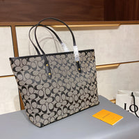 M-Handbag 33-30cm Classic jacquard Taylor Tote Bag Simple Big Capacity Shopper Shoulder Bags for Women Winter Fashion Wild Handbags Trend Branded Female Casual Travel Tote