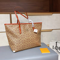 M-Handbag 33-30cm Classic jacquard Taylor Tote Bag Simple Big Capacity Shopper Shoulder Bags for Women Winter Fashion Wild Handbags Trend Branded Female Casual Travel Tote