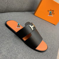 S-shoe H.e.r.m.e.s New Summer Slippers Letter Metal Buckle Flip Flops Genuine Leather Sandals Women Fashion Flats Shoes Ladies Slipper Women's Sandals Flat Slippers Non-slip Beach Shoes Casual Shoes Ladies Sandals