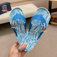 S-shoe Dior Summer Beach Flip Flops Men Shoes New Arrival Non-slip Beach Slipper For Men Large Size Breathable Flats Slipper Men Shoes Women Slippers High Quality Beach Sandals Non-slip Casual Flip Flop Slippers Black Slippers