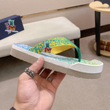 S-shoe Dior Summer Beach Flip Flops Men Shoes New Arrival Non-slip Beach Slipper For Men Large Size Breathable Flats Slipper Men Shoes Women Slippers High Quality Beach Sandals Non-slip Casual Flip Flop Slippers Black Slippers