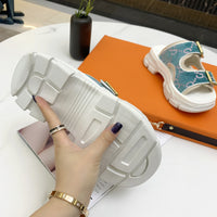 S-shoe GUCCI Outdoor Beach Sandals Women Genuine Leather Slippers Summer Platform Female Shoes Non-slip Flip Flops Women Indoor Slides Male Summer Beach Flip Flops Shipping Slippers