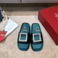 S-shoe R.o.g.e.r V.i.v.i.e.r New Summer Woman Slippers Shoes Round Head Flat-bottom Ling Rhinestone Slippers Beach Crystal Flip Flops Slides Slippers Women Summer Beach Slides Shoes Rhinestones Shoes Sandals Ladies Slides