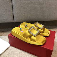 S-shoe R.o.g.e.r V.i.v.i.e.r New Summer Woman Slippers Shoes Round Head Flat-bottom Ling Rhinestone Slippers Beach Crystal Flip Flops Slides Slippers Women Summer Beach Slides Shoes Rhinestones Shoes Sandals Ladies Slides