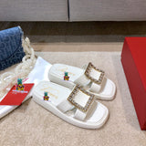 S-shoe R.o.g.e.r V.i.v.i.e.r New Summer Woman Slippers Shoes Round Head Flat-bottom Ling Rhinestone Slippers Beach Crystal Flip Flops Slides Slippers Women Summer Beach Slides Shoes Rhinestones Shoes Sandals Ladies Slides
