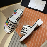 S-shoe Summer New Women's Slippers Personality Fashion Comfortable Casual Leather Flat Sandals Home Slipper Women Summer Fashion Outer Wear Flat Sandals Korean Style Versatile Soft Girl Sandals women Beach