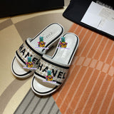 S-shoe Summer New Women's Slippers Personality Fashion Comfortable Casual Leather Flat Sandals Home Slipper Women Summer Fashion Outer Wear Flat Sandals Korean Style Versatile Soft Girl Sandals women Beach