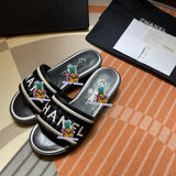 S-shoe Summer New Women's Slippers Personality Fashion Comfortable Casual Leather Flat Sandals Home Slipper Women Summer Fashion Outer Wear Flat Sandals Korean Style Versatile Soft Girl Sandals women Beach