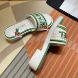 S-shoe Summer New Women's Slippers Personality Fashion Comfortable Casual Leather Flat Sandals Home Slipper Women Summer Fashion Outer Wear Flat Sandals Korean Style Versatile Soft Girl Sandals women Beach