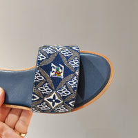 S-shoe Louis Vuitton Flat Slippers Women Non-slip Beach Shoes Casual Shoes Ladies Sandals Platform Women Shoes Summer Round Toe Outdoor Beach Dress Slippers Thick Sole