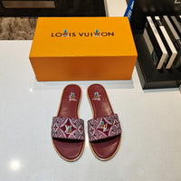 S-shoe Louis Vuitton Flat Slippers Women Non-slip Beach Shoes Casual Shoes Ladies Sandals Platform Women Shoes Summer Round Toe Outdoor Beach Dress Slippers Thick Sole