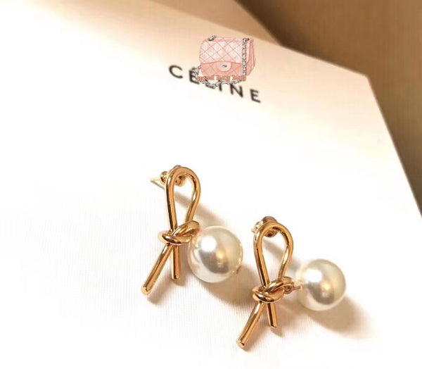 J-jewelry Celine Womens Gold Knotted Hoop Post Earrings with Pearl