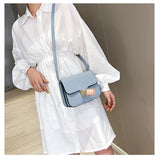 L-package 19-15-8 cm Lightweight Medium Dome Crossbody Bag