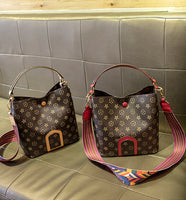 L-package 23-13.5-25cm Buckets Totes Handbag Women's casual Shoulder Bags Soft Leather Crossbody Bag