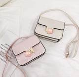 L-package 19-15-8 cm Lightweight Medium Dome Crossbody Bag