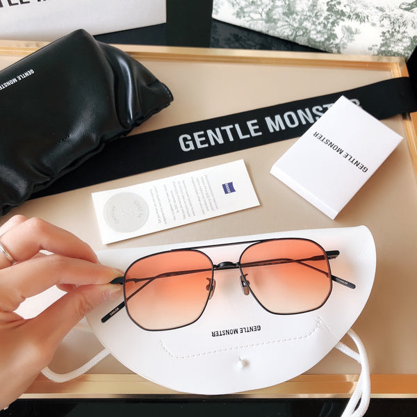 S-sunglasses 2021 Gentle New Fashion Women Men Metal Vintage Square Glasses For Sailor With White Round Case Oversized Glasses Frame Optical Eyeglass Frame Temperamental Spectacles Reading Glasses