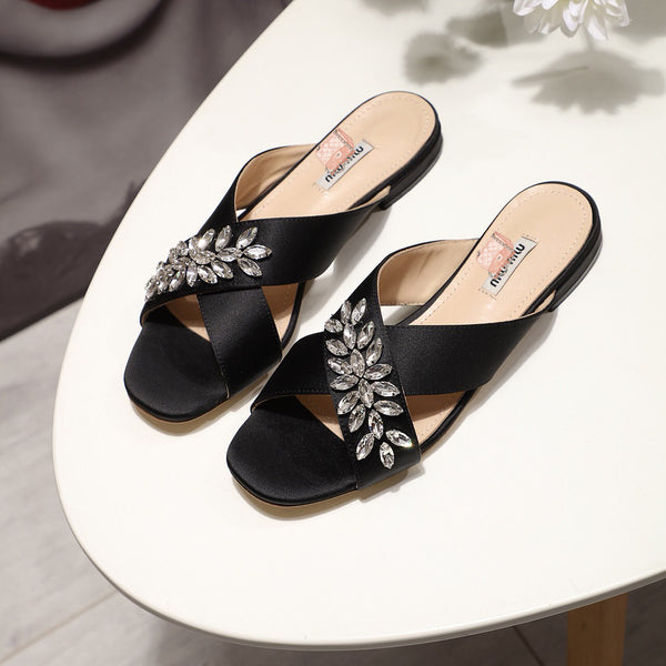 S-shoe MIU MIU New Women Casual Summer Flat Slippers Flip Flops Female Crystal Outside Shoes Girls Comfortable Woman Footwear