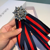 A-accessories GUCCI  Rhinestone Crystal Ribbon brooches Bow Brooch pre-Tied Bow tie