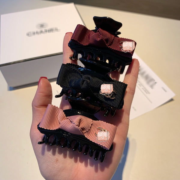 A-accessories Hair Clips Solid Color Fashion Hollow Floral Women Hair Claw Clip Gripper Barrette