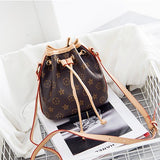 L-package 18-12-18cm Drawstring Bucket Bag for Women Cowhide Leather Crossbody Purse Shoulder Bag