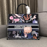 H-bag Dior BOOK TOTE BAG IN EMBROIDERED CANVAS 42x32x15cm