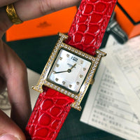 W-watch h.e.r.m.e.s Heure H watch, 21 x 21 mm Steel watch with sunburst stamped motif