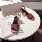 S-shoe N.E.O.U.S Summer Single Cusp Shoe Strappy Heels Solid Buckle Classics Color Block Shoes Slip-on strappy leather sandals with a geometric heel