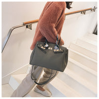 L-package 30-24-15cm Women's Padlock Handbags With Gold Hardware On Clearance whit Silk ribbon