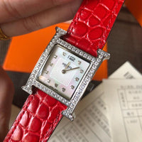 W-watch h.e.r.m.e.s Heure H watch, 21 x 21 mm Steel watch with sunburst stamped motif
