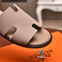 S-shoe H.e.r.m.e.s Spring Summer New Flat-bottom Wear Lazy Beach Toe Comfort Joker Slippers Women's Genuine Cow Leather Slippers Couple Indoor Non-slip Men Women Home Fashion Casual Single Shoes PVC Soft Soles