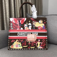 H-bag Dior BOOK TOTE BAG IN EMBROIDERED CANVAS 42x32x15cm