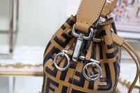 H-bag Fendi MON TRESOR Multicolor leather bag 12×18×10CM