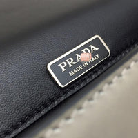 H-bag P.r.a.d.a Cahier leather bag  NO.1BH018 SIZE:18×12×4cm