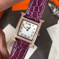 W-watch h.e.r.m.e.s Heure H watch, 21 x 21 mm Steel watch with sunburst stamped motif