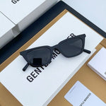 Brand New Gentle Monster Agail 01 Zeiss Lens Black Frame Sunglasses White Suit
