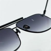 Fashion Men's Sunglasses Tom For Sun Glasses For Man FT1017 Double Bridge Polit Titantium Shades Women Sunglasses Brands 2023