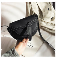 L-package Women Gate Saddle Shaped Crossbody Bag Shoulder Purse cowhide leather Adjustable shoulder strap-mini red
