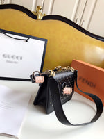 M-Handbag Fendi 25-19cm Womens Tote Bags Top Handle Satchel Quilted Handbags Travel Bag