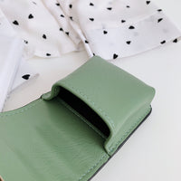L-package 1Pcs Lipstick Case with Mirror Fashion Lip Balm Holder Portable Multiple Lipstick Bag for Outside Travel Cosmetic Pouch Beauty Lipstick Tubes Organizer Gift for Girl Ladies Women