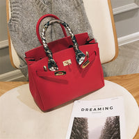 L-package 30-24-15cm Women's Padlock Handbags With Gold Hardware On Clearance whit Silk ribbon