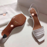 S-shoe N.E.O.U.S Summer Single Cusp Shoe Strappy Heels Solid Buckle Classics Color Block Shoes Slip-on strappy leather sandals with a geometric heel