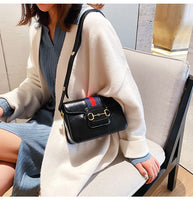 L-package 22-17-8cm Women's Leather Wristlet Mini Crossbody Bag Small Shoulder Bag Clutch Purse with Card Slots