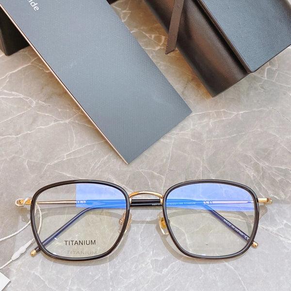 New Retro Square Myopia Frame Ultra Light Square Fashion Spectacle Frame Pure Titanium Prescription Frame